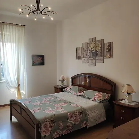 Mi Casa Es Su Casa *