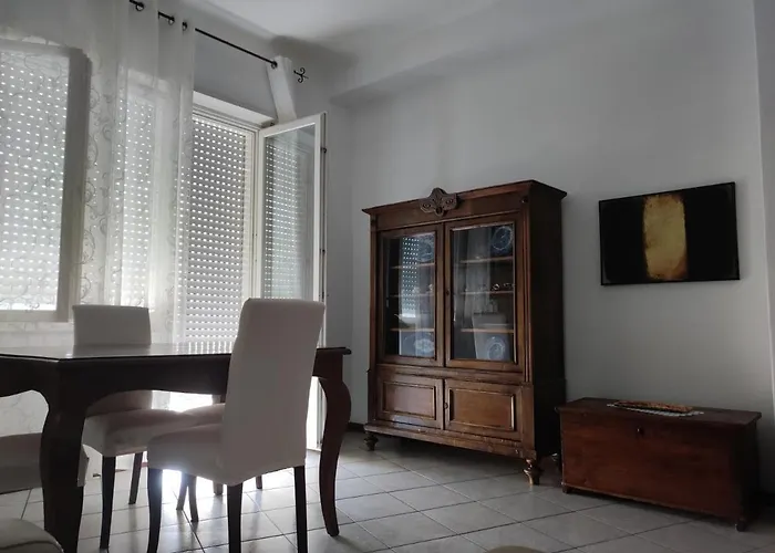 Mi Casa Es Su Casa *