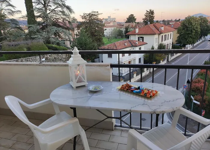 Mi Casa Es Su Casa Apartment